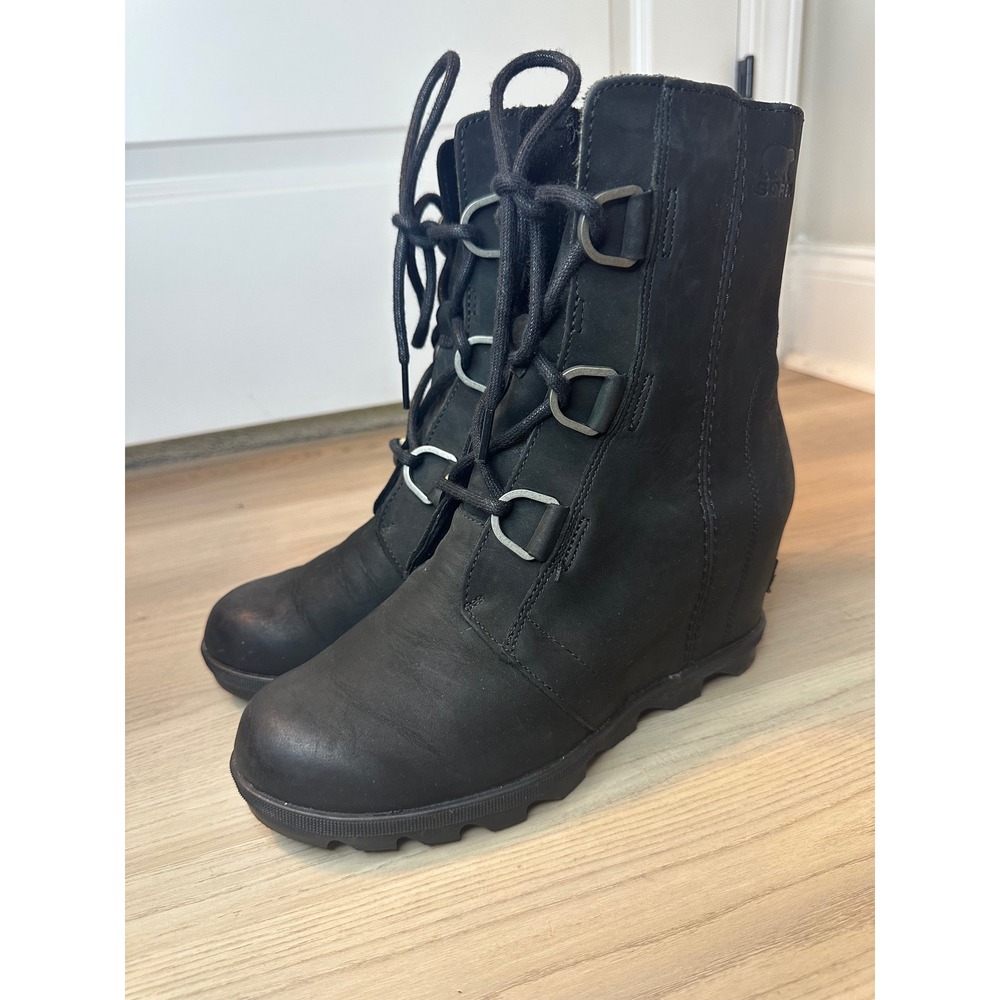Sorel Joan of Arctic Wedge II Black Leather Lace Up Ankle Boots Womens
9